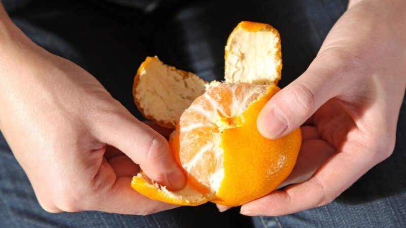 К чему снится кушать мандарины