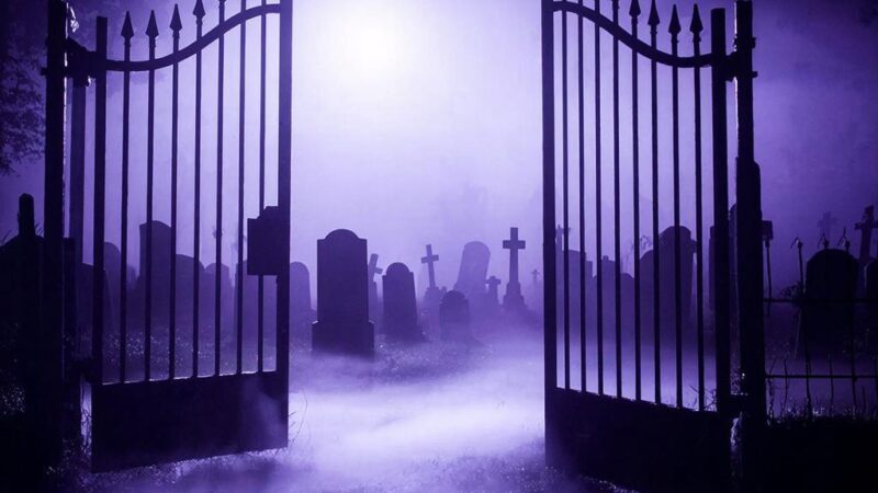 Почему нельзя оборачиваться когда уходишь с кладбища — приметы